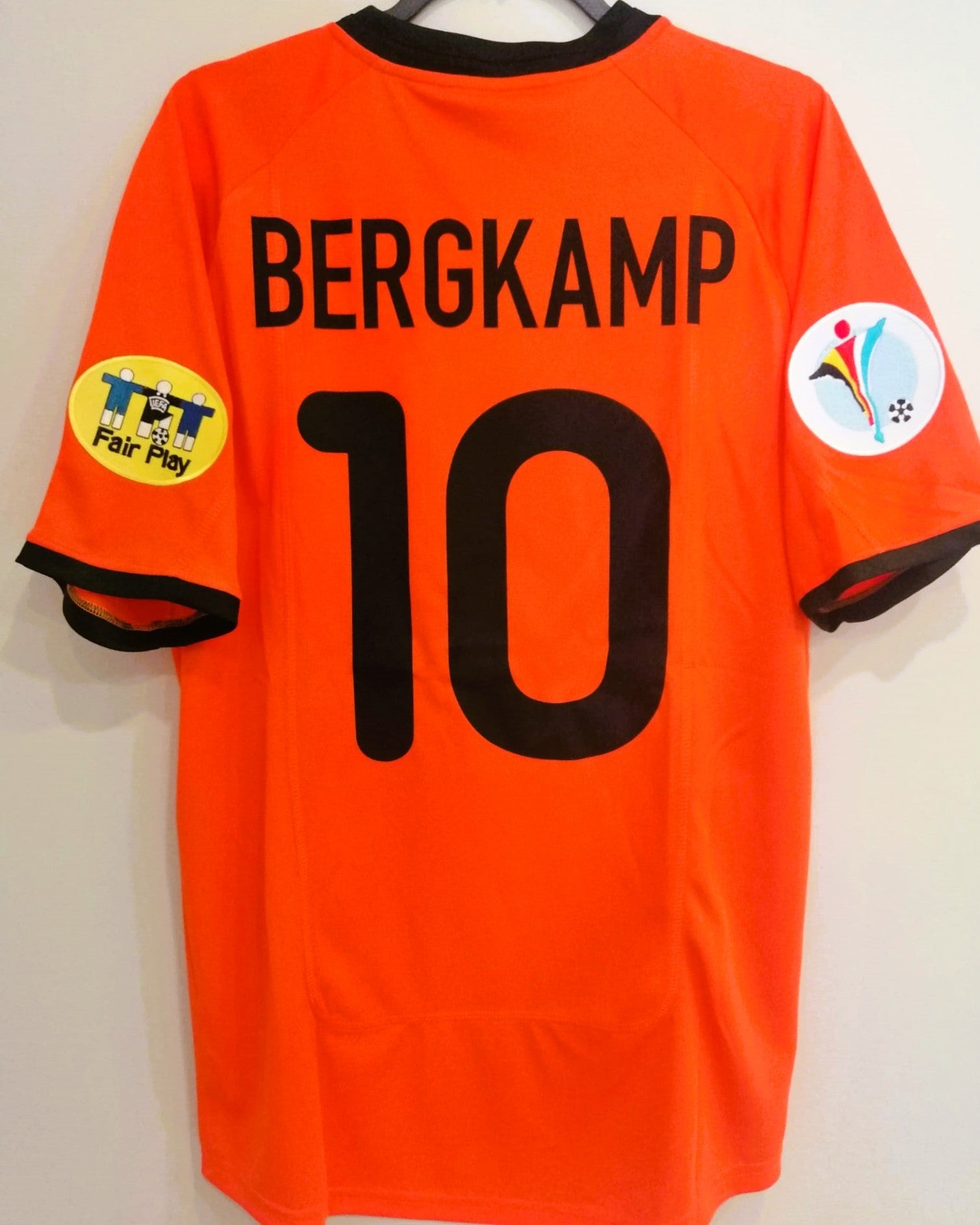 BERGKAMP DENNIS 2000-01 (Ola) 