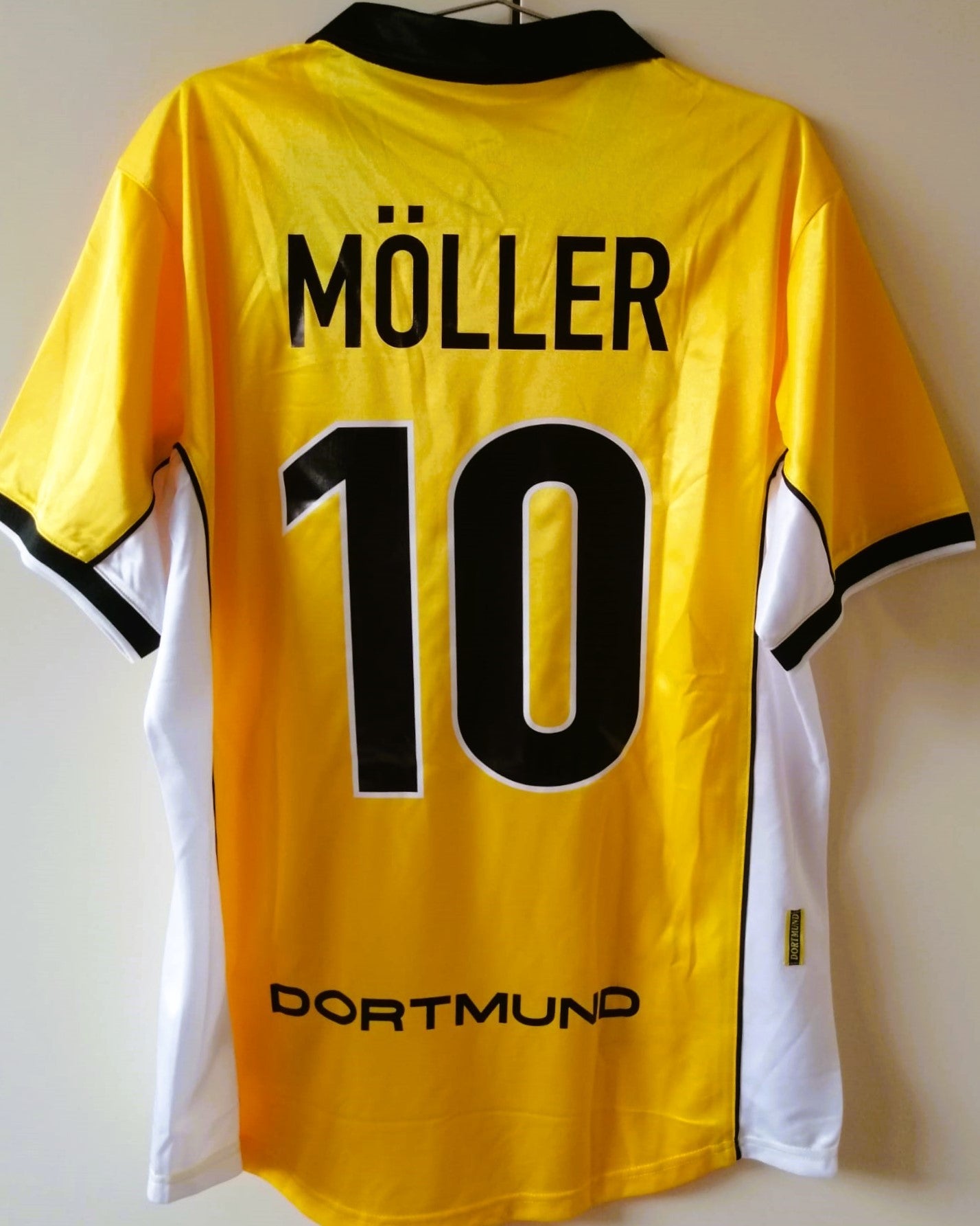 MOLLER ANDREAS 1998-99 (Lives D) 