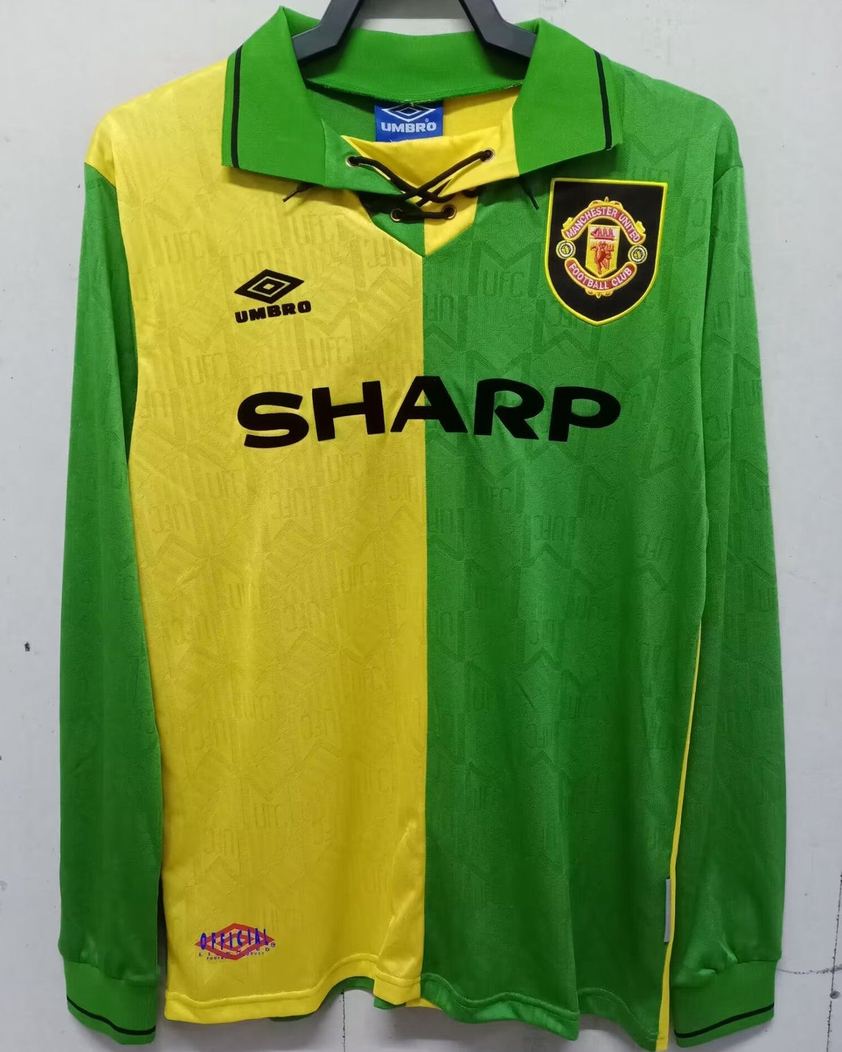 MANCHESTER UNITED Long sleeve shirt