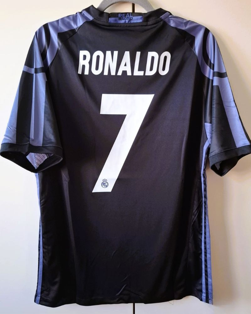 RONALDO CRISTIANO 2016-17 (Real M)