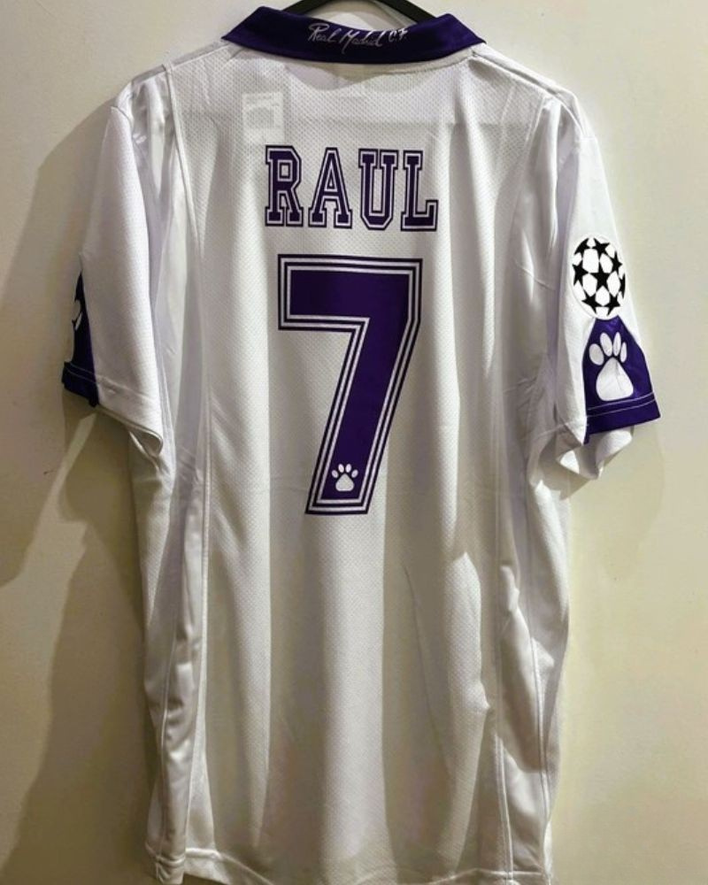 RAUL GONZALEZ BLANCO 1997-98 (Real M)