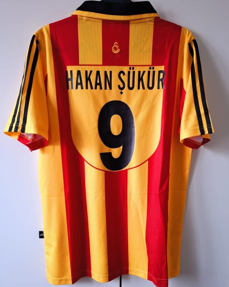HAKAN THANKSGIVING 1999-00 (Fille) 