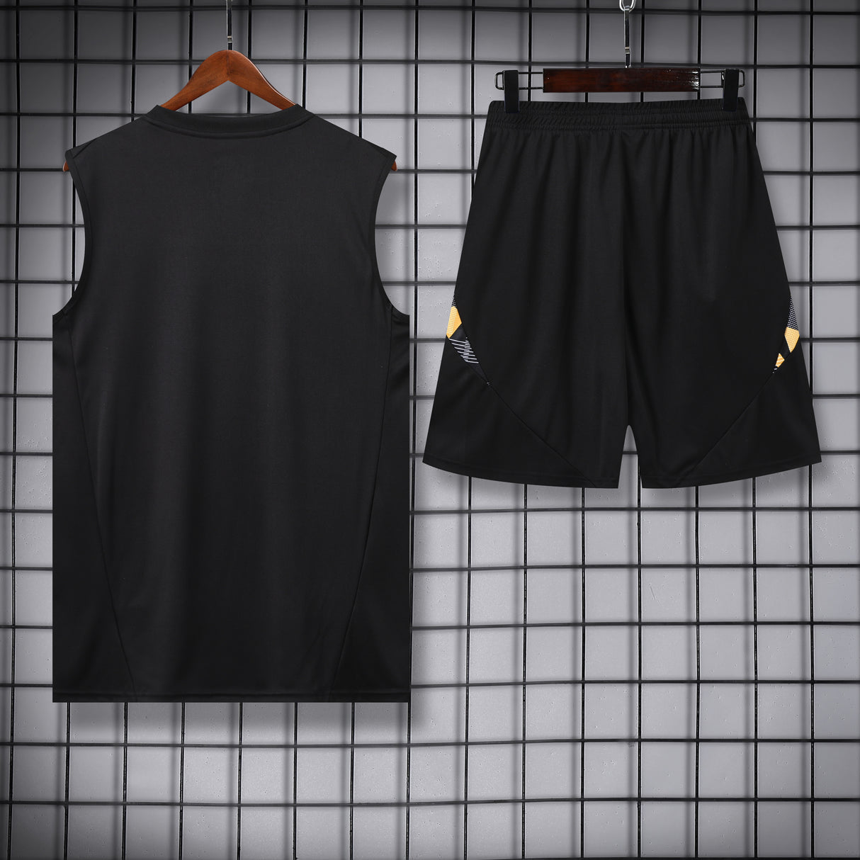 TANKTOP + SHORTS REAL MADRID