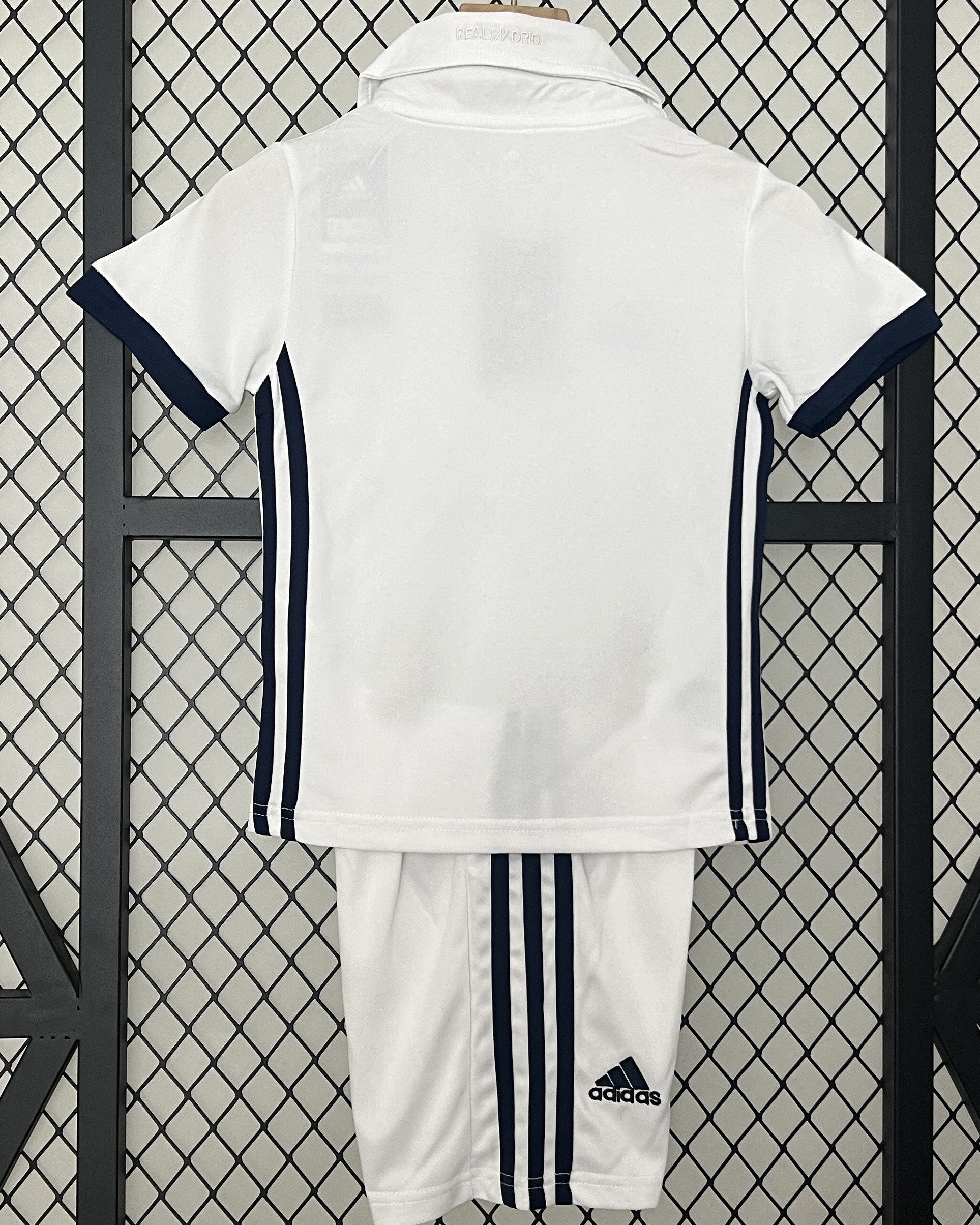 REAL MADRID kid kit