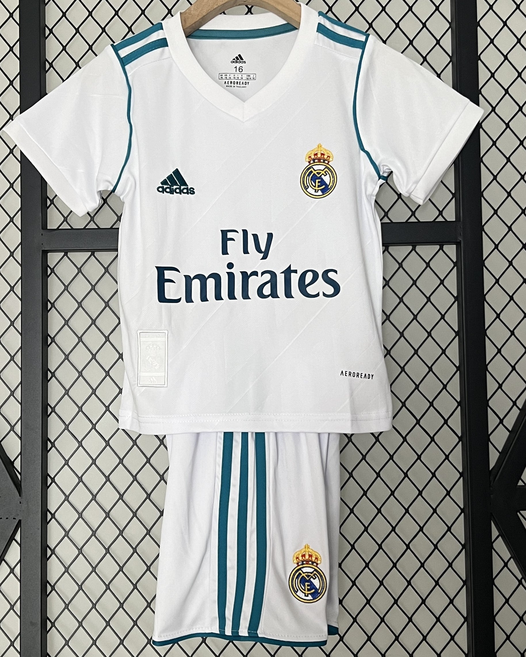 REAL MADRID kid kit