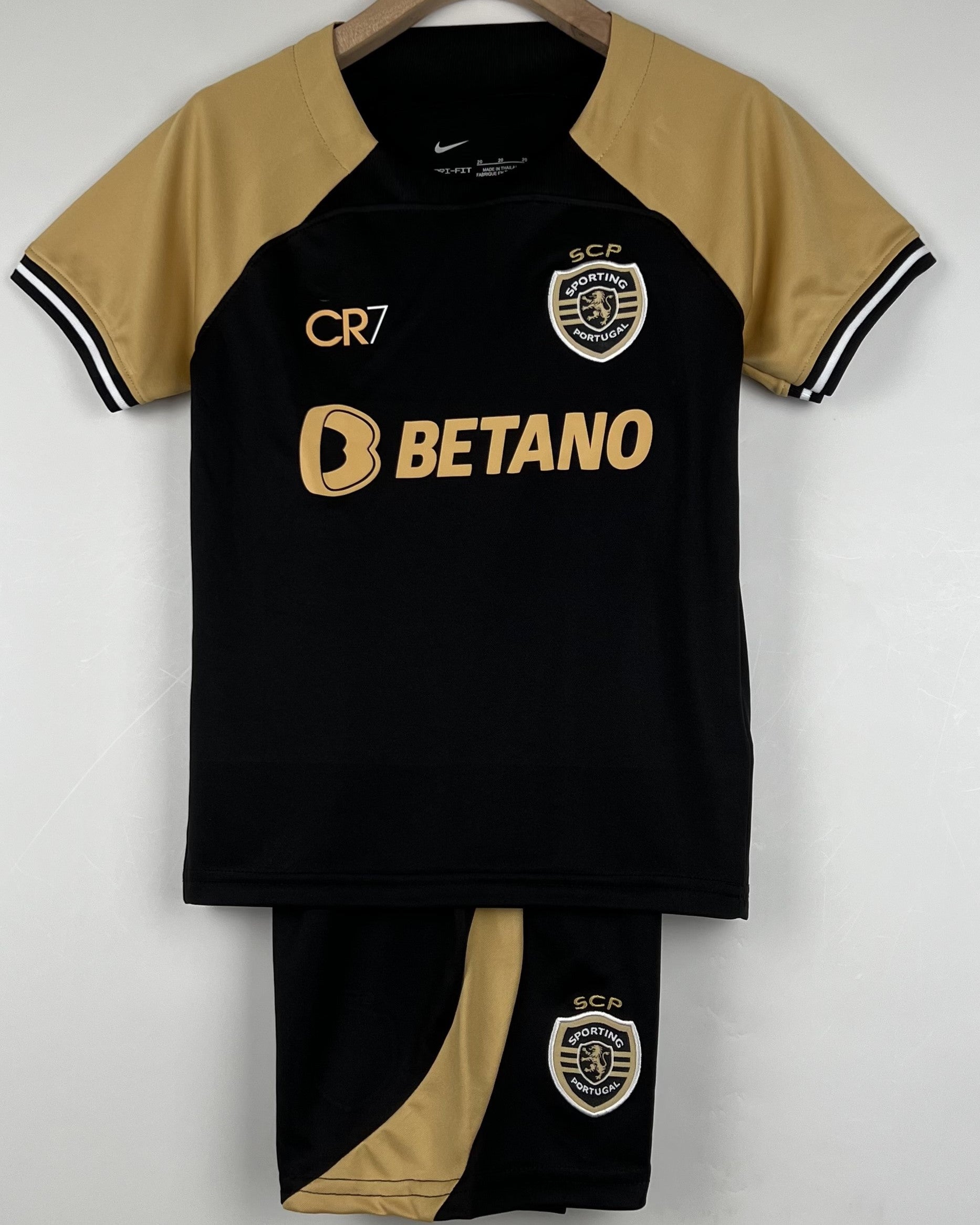 SPORTING LISBOA kid kit