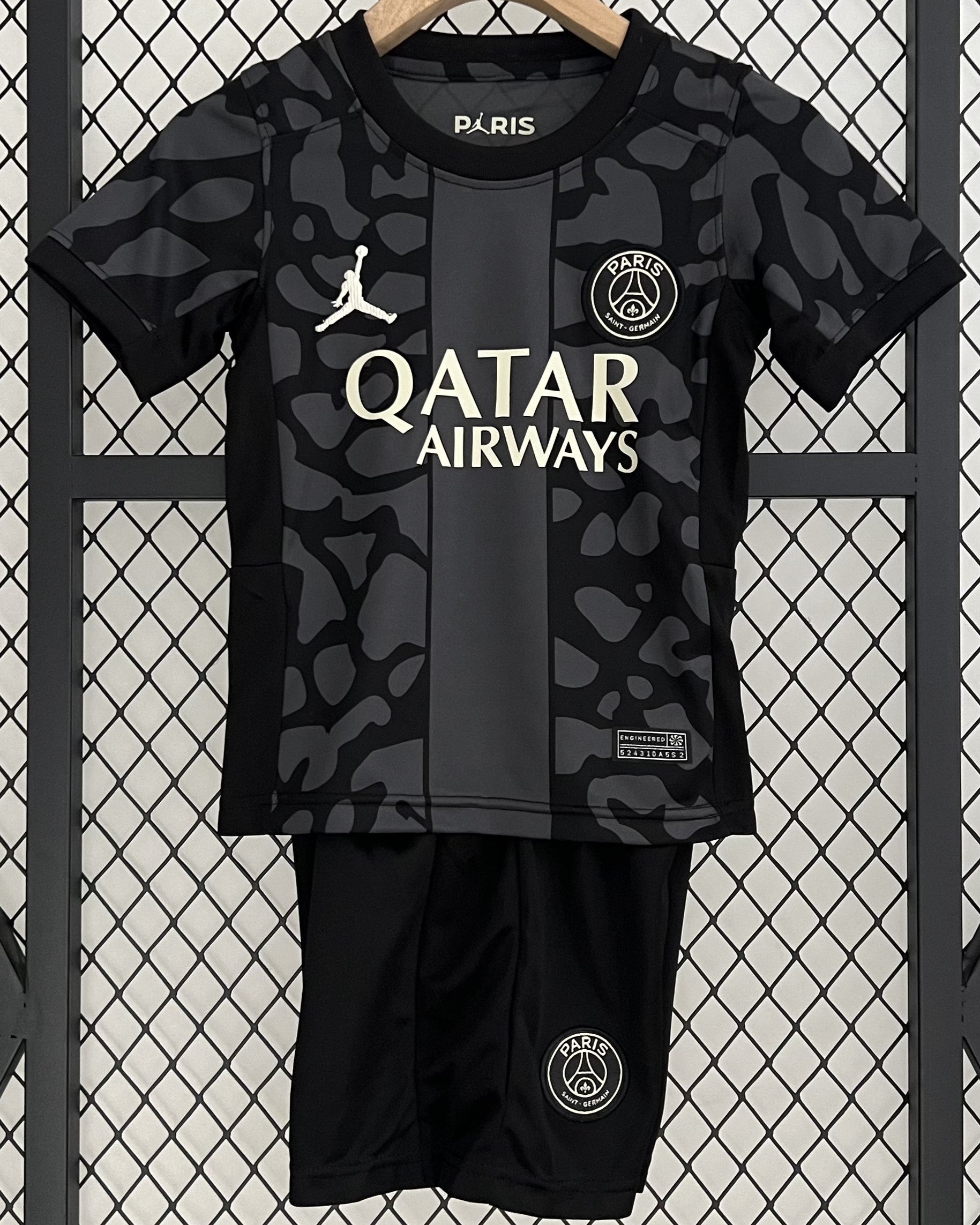 PARIS SAINT GERMAIN kid kit