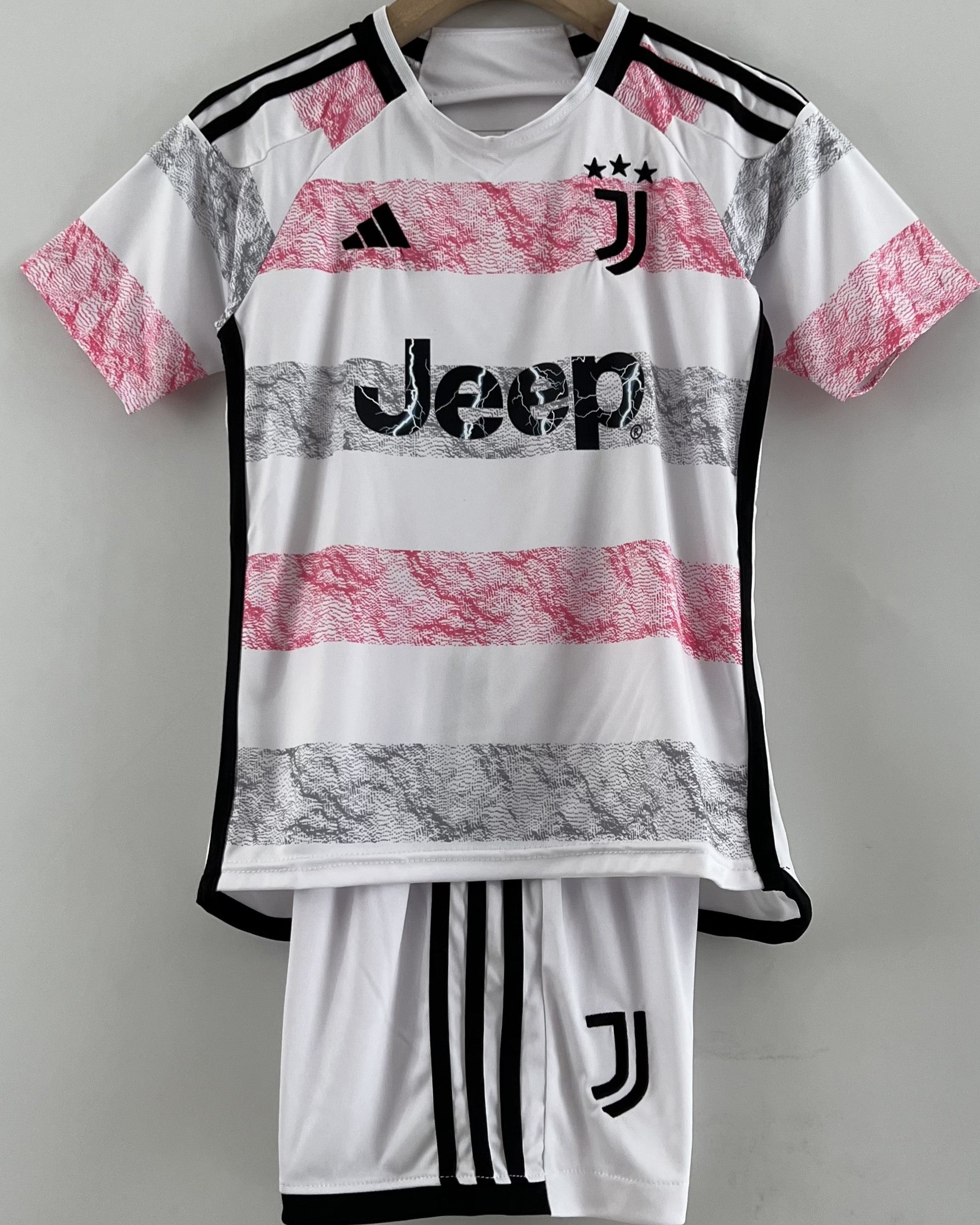 JUVENTUS Kid kit