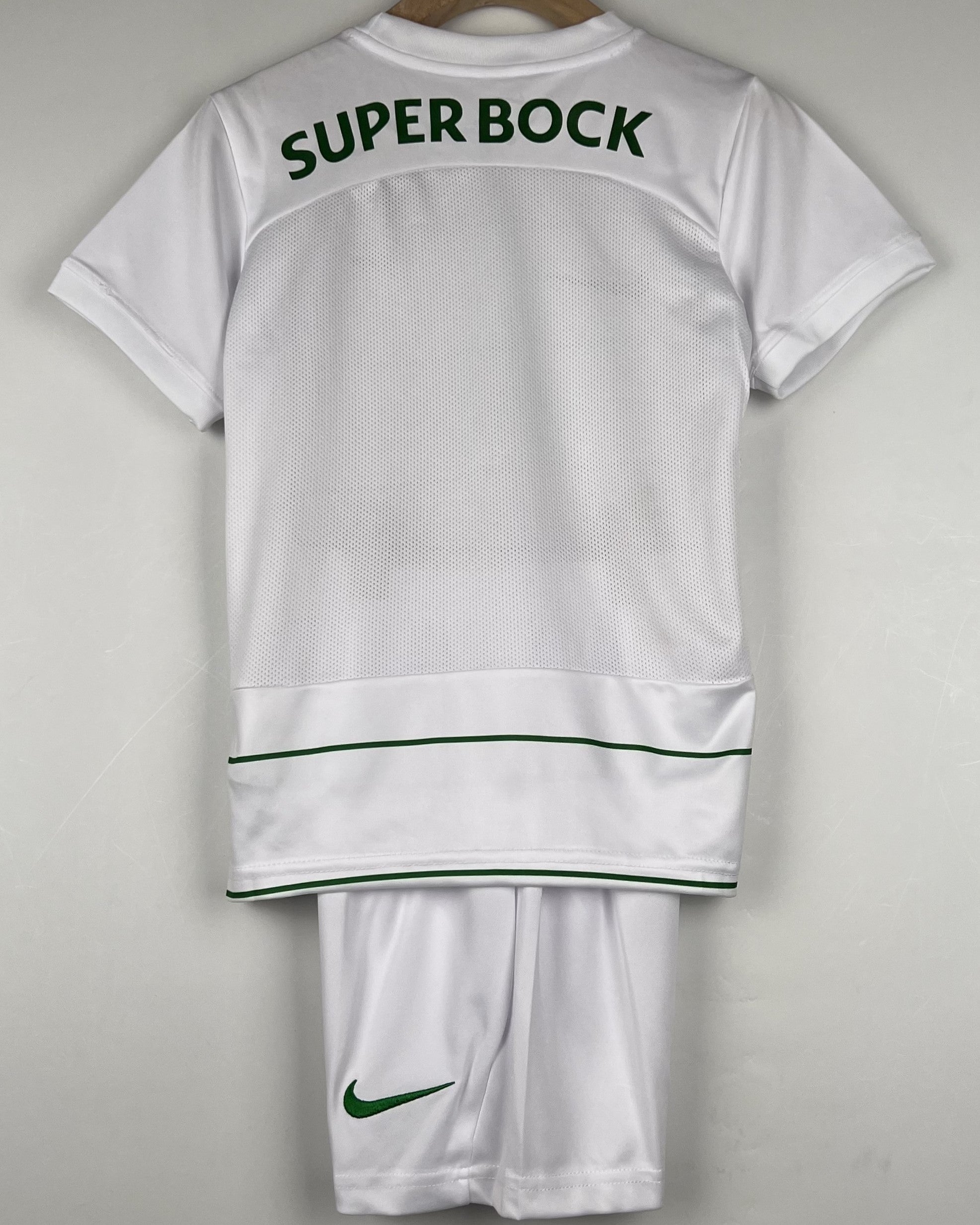 Kit enfant SPORTING LISBON