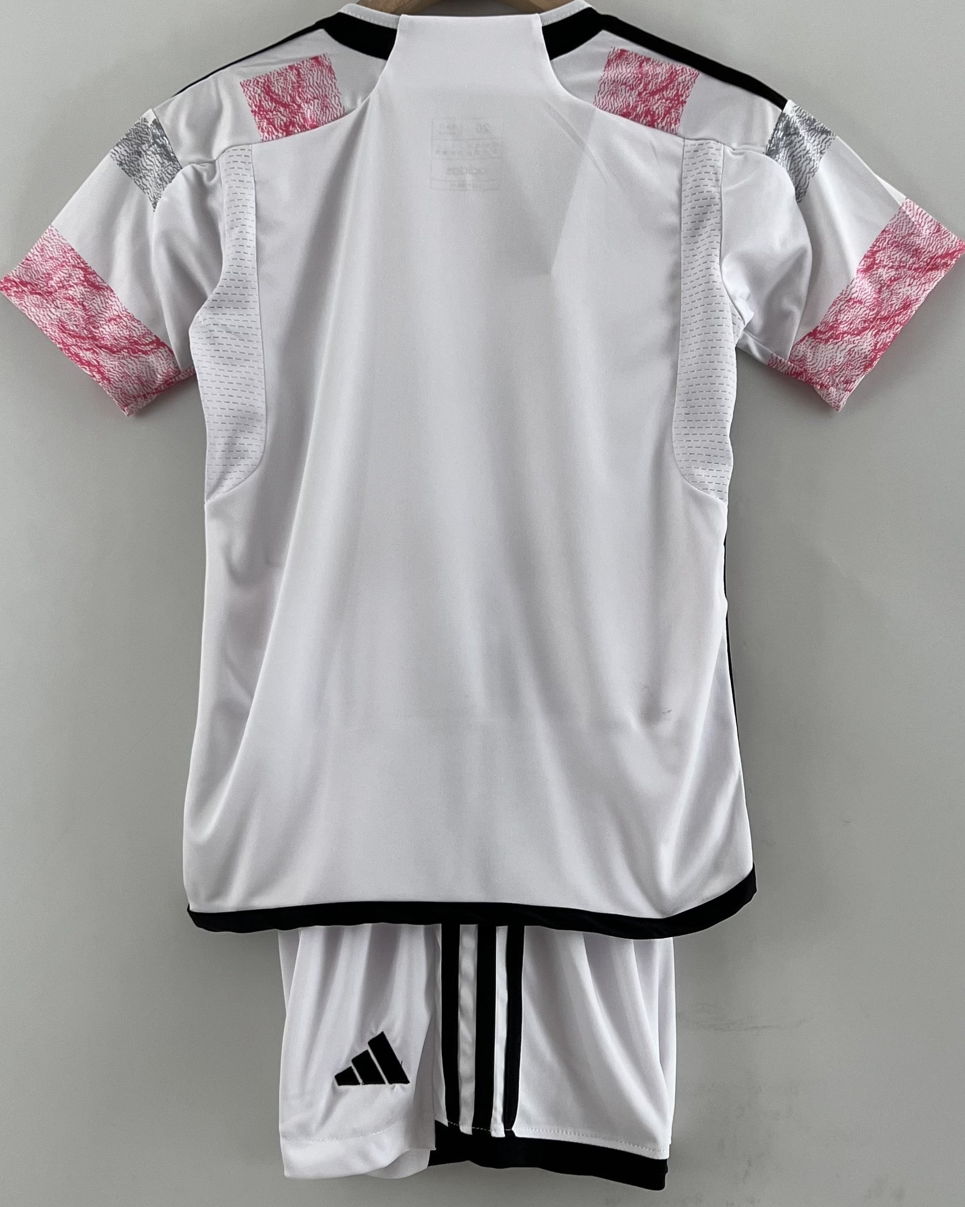 JUVENTUS Kid kit