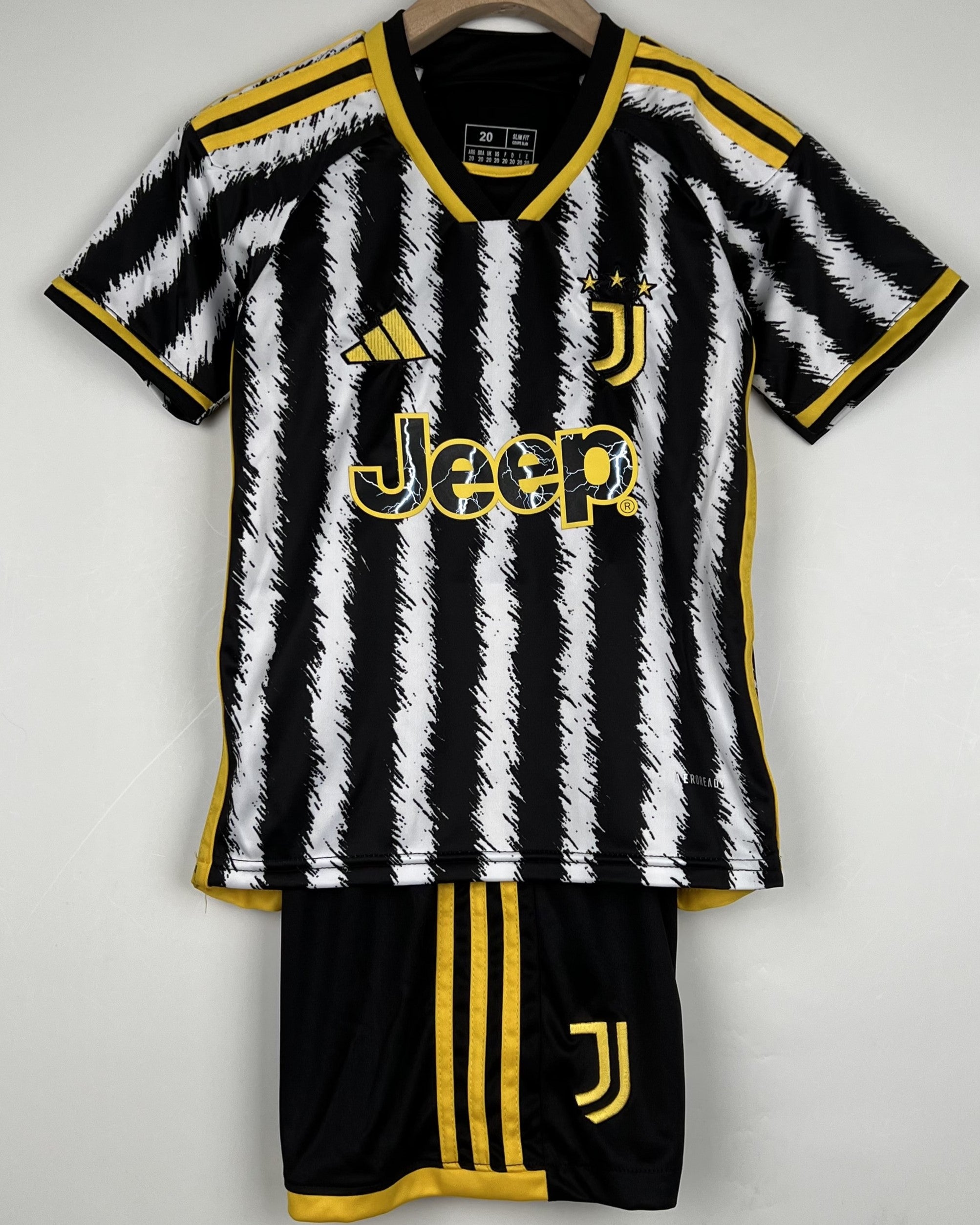 Kit enfant JUVENTUS