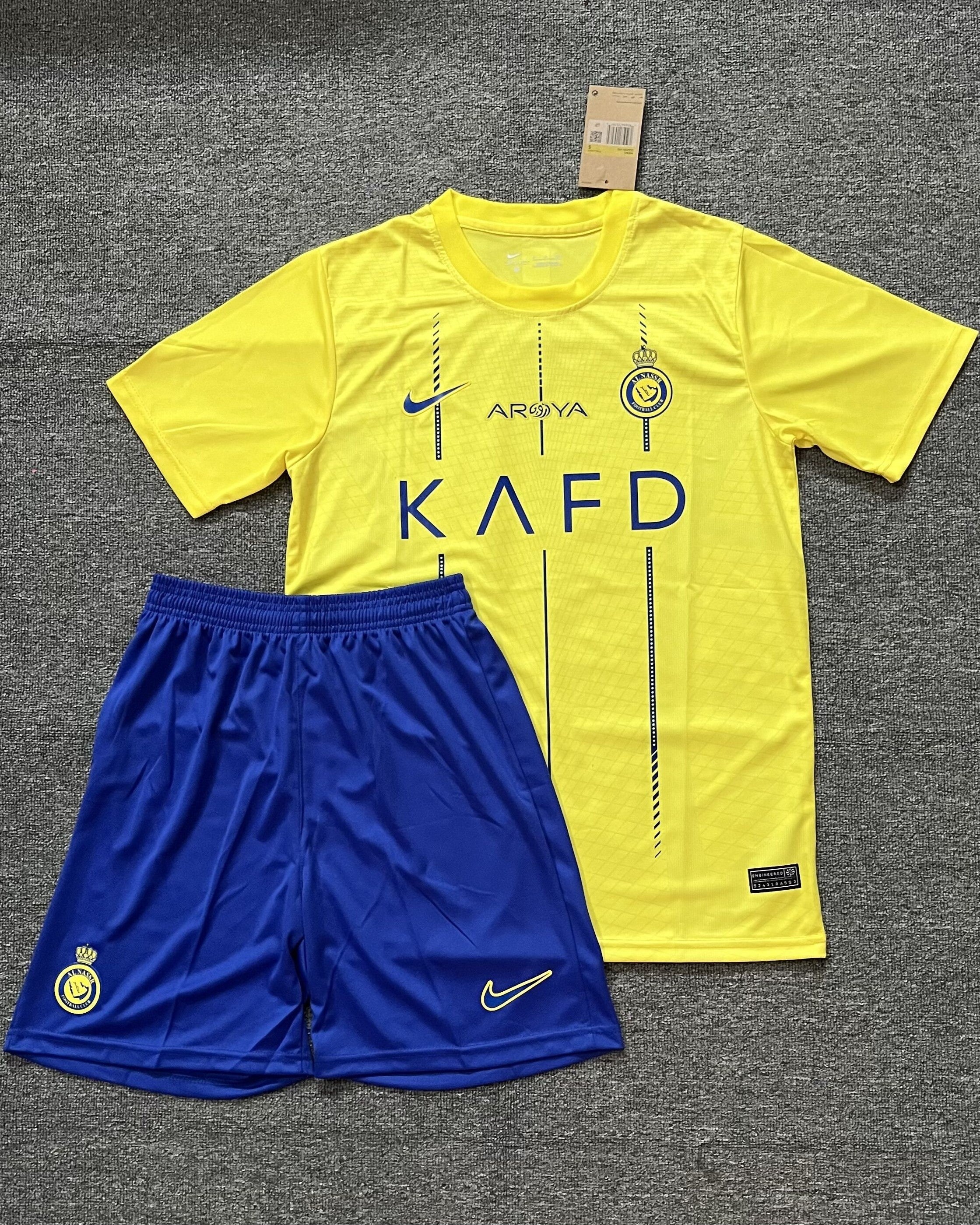 AL NASSR Kit für Erwachsene