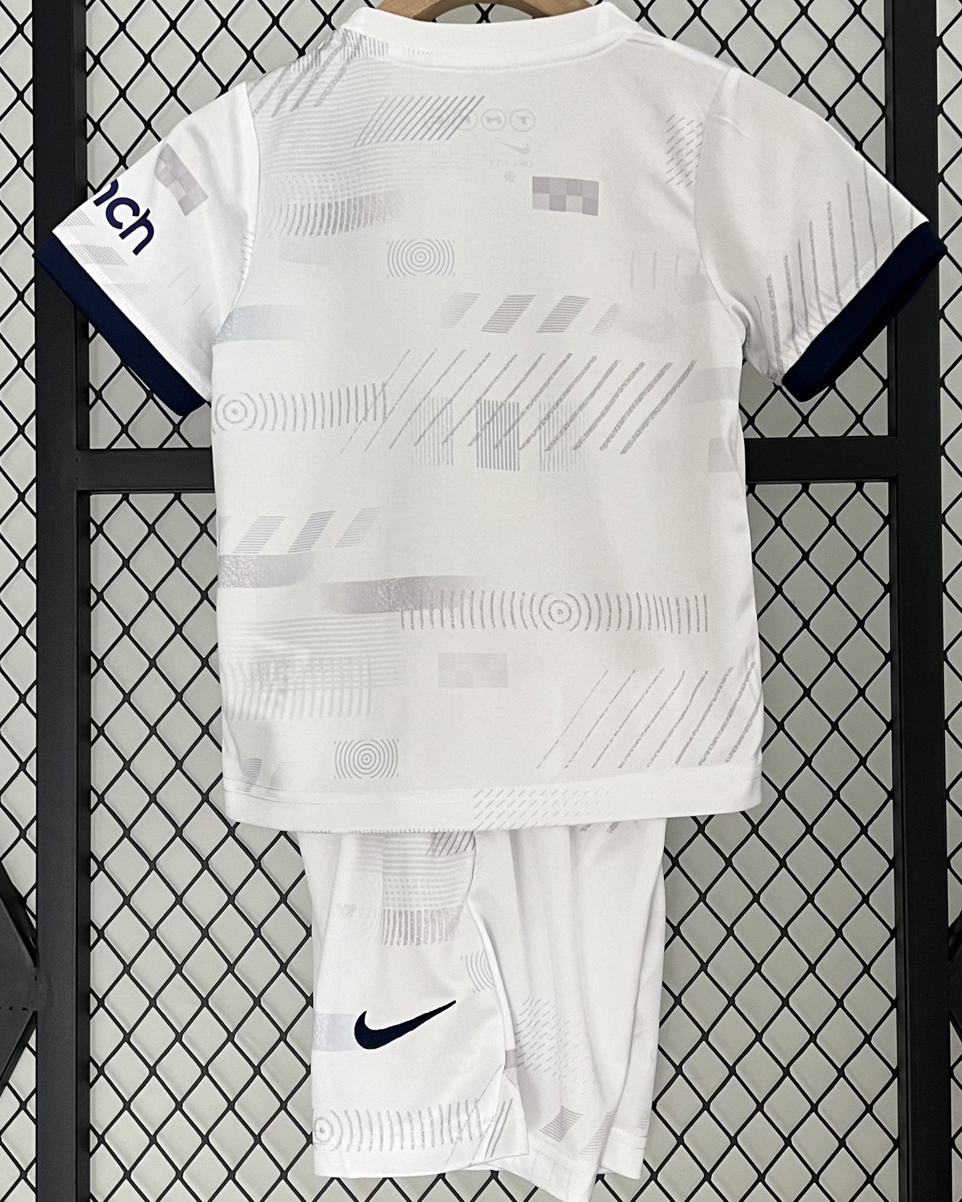 TOTTENHAM Kindertrikot