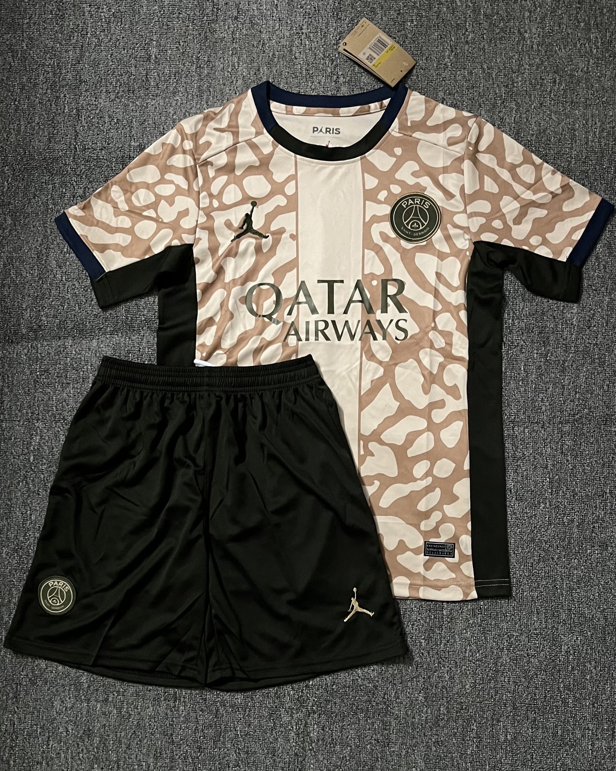 PARIS SAINT GERMAIN Erwachsenen-Kit