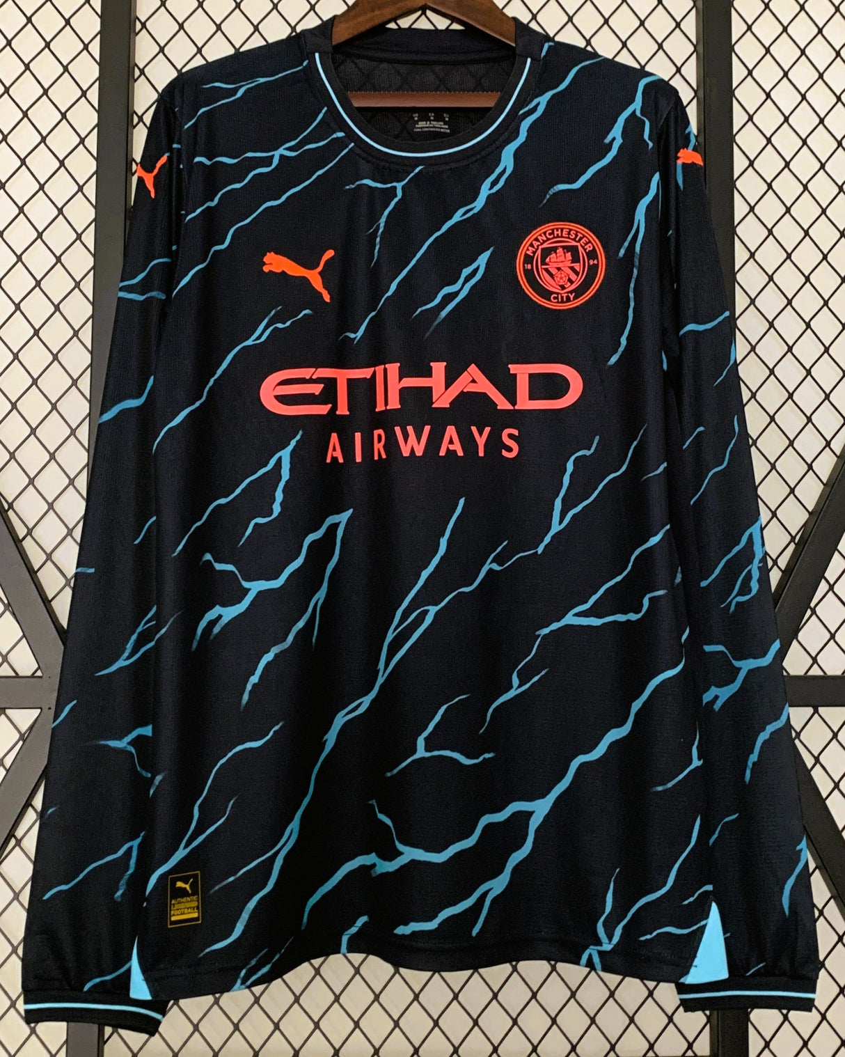 MANCHESTER CITY Langarmtrikot