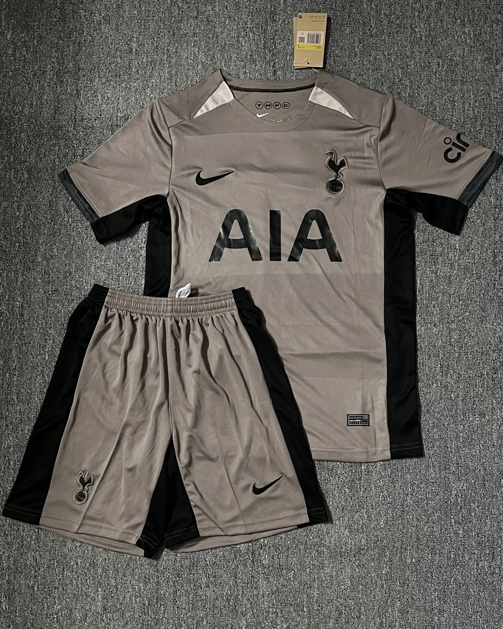 TOTTENHAM Erwachsenen-Kit