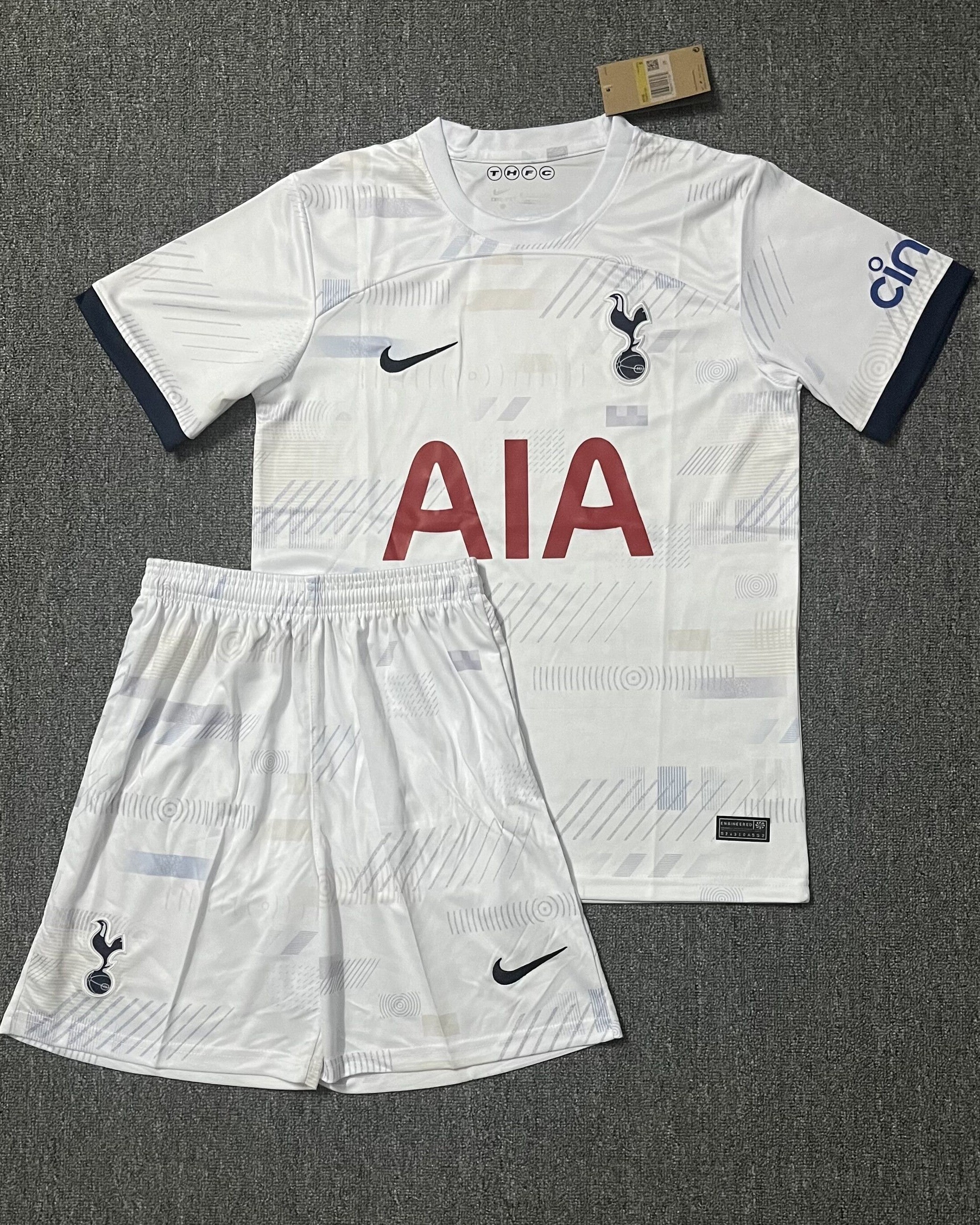 TOTTENHAM Erwachsenen-Kit