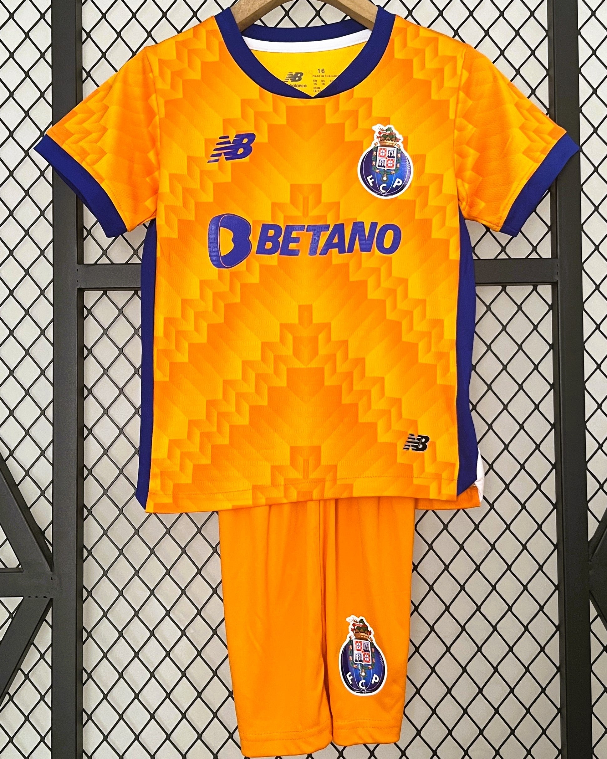 PORTO kid kit