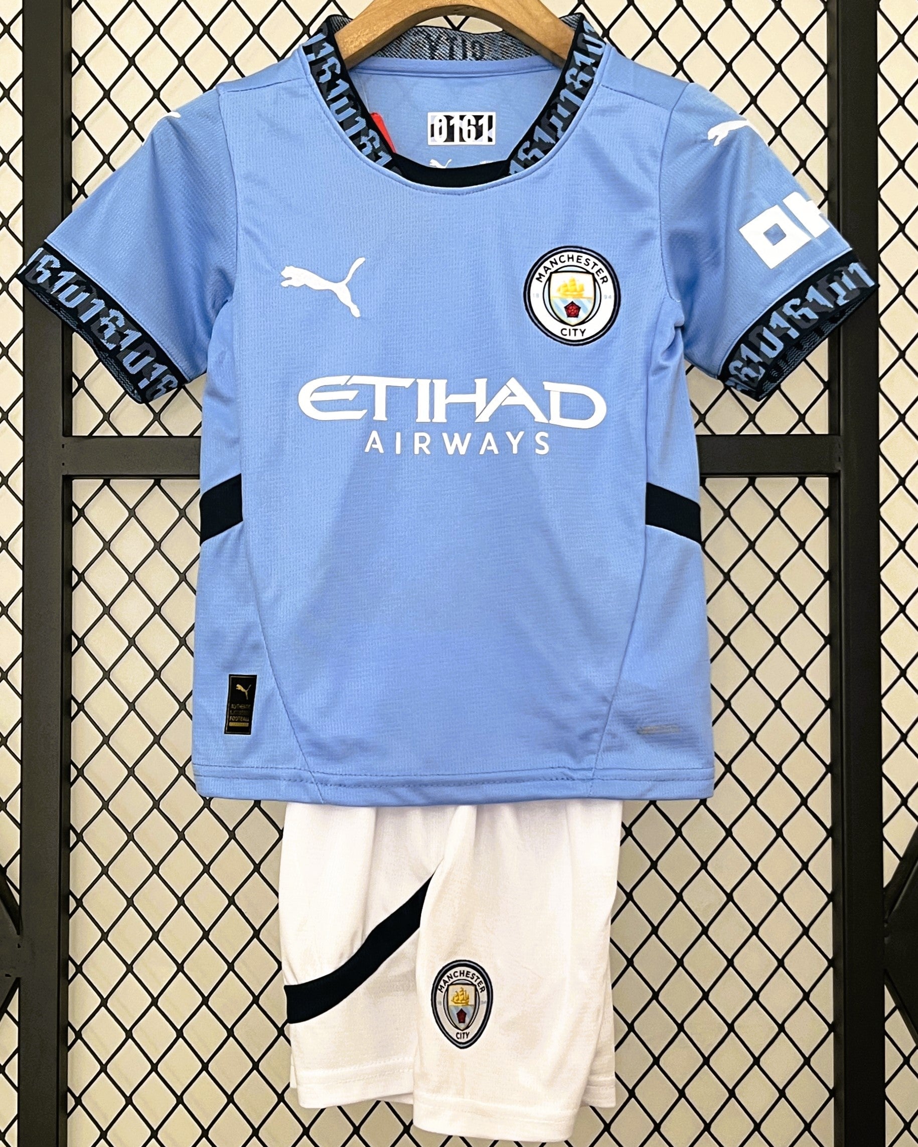 Kit per bambini MANCHESTER CITY