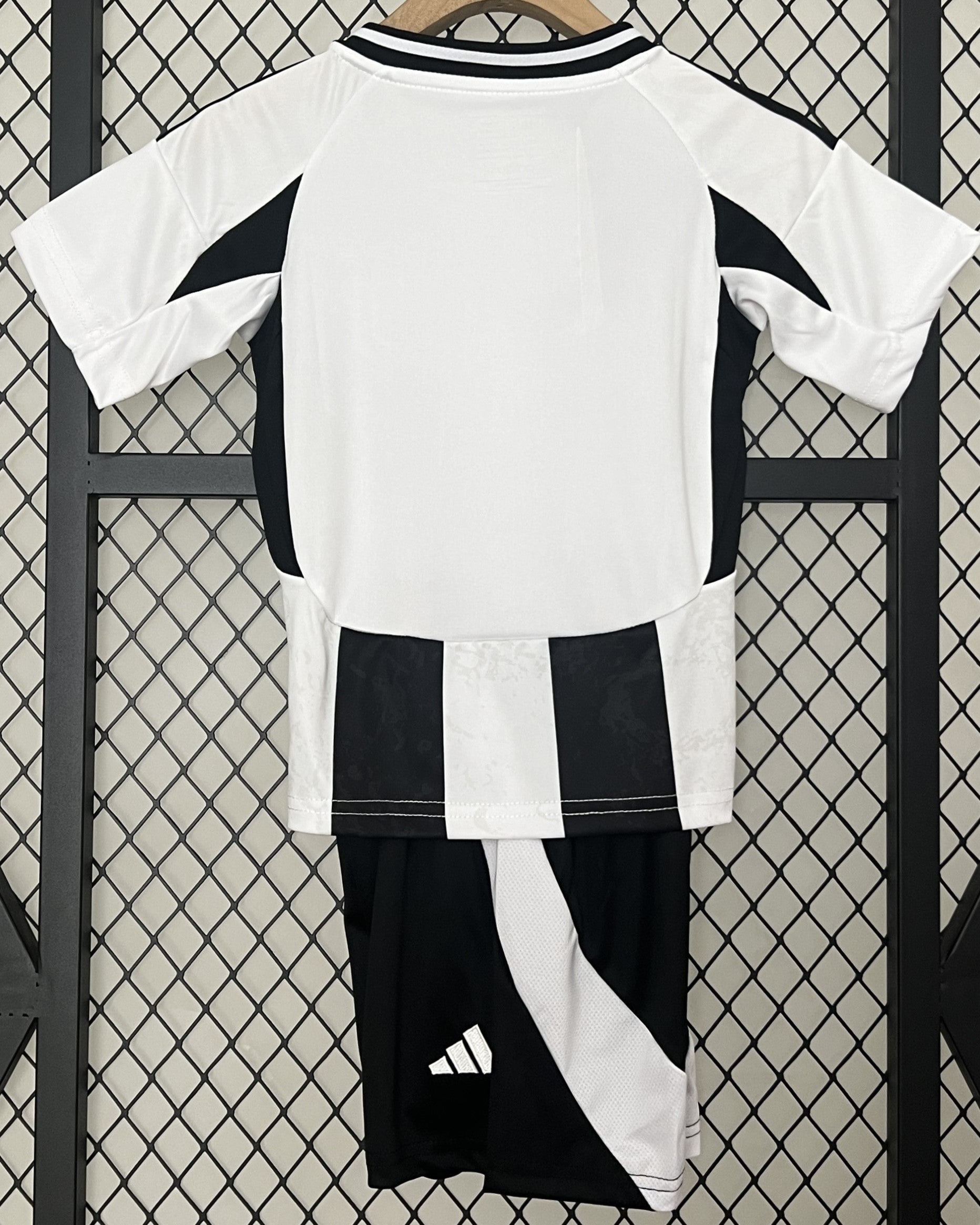 JUVENTUS Kindertrikot