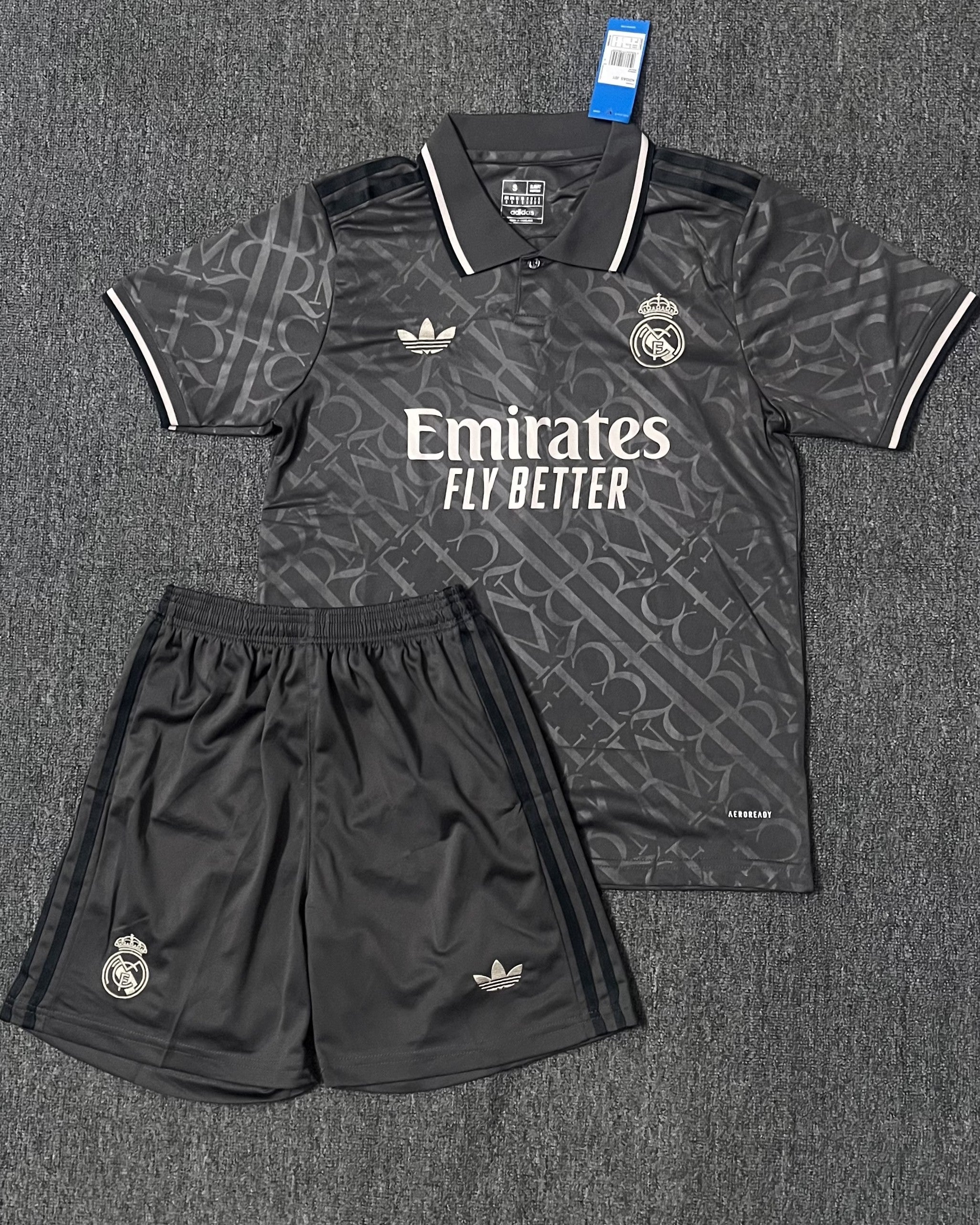 REAL MADRID Kit für Erwachsene