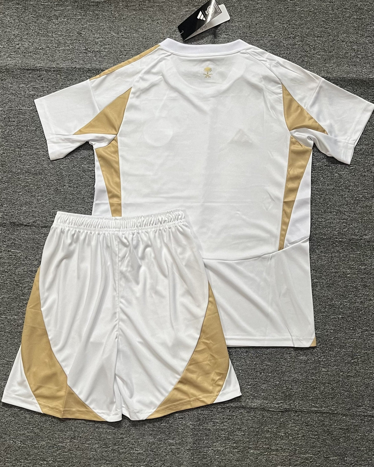 Kit adulte AL NASSR