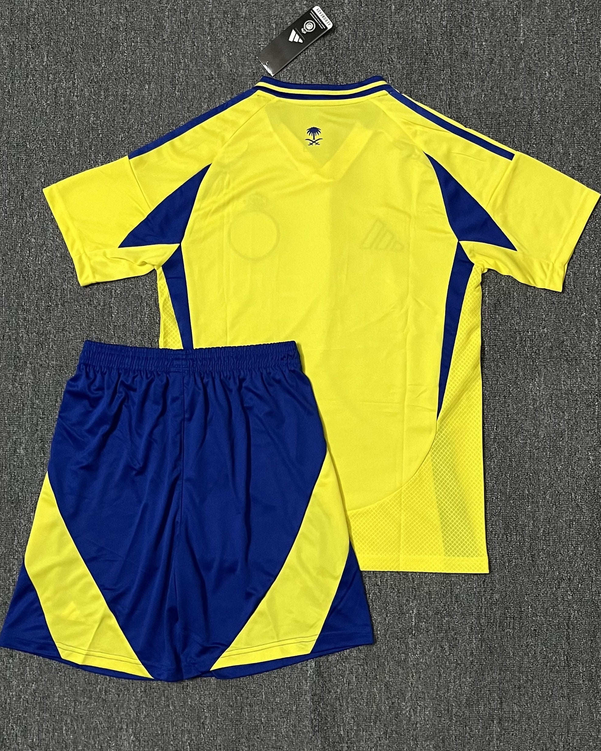 Kit per adulti AL NASSR