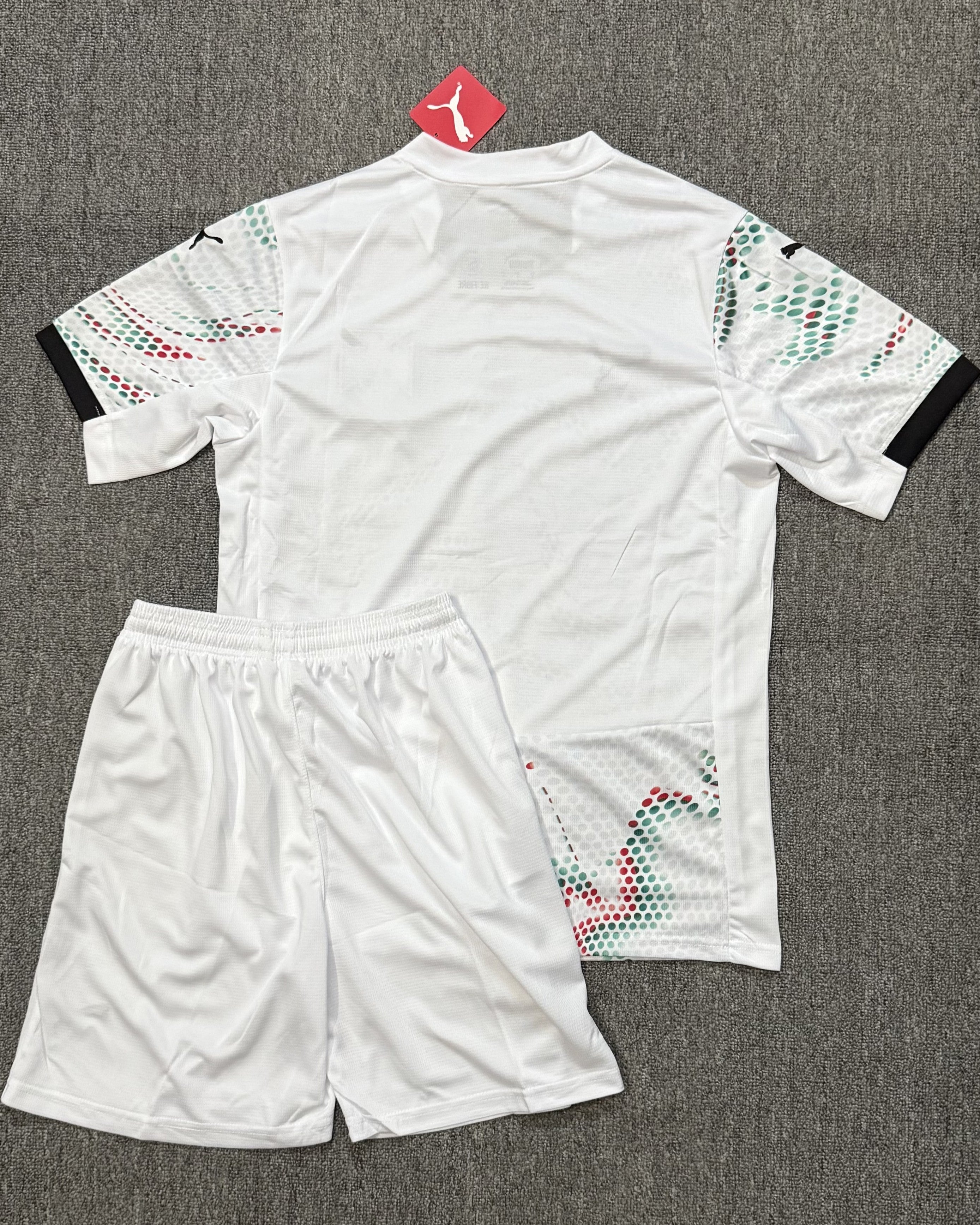 PORTUGAL Adult Kit