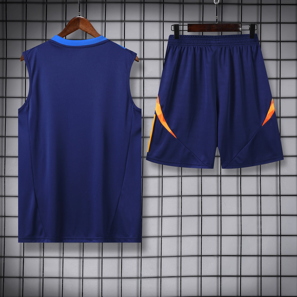 TANKTOP + SHORTS JUVENTUS