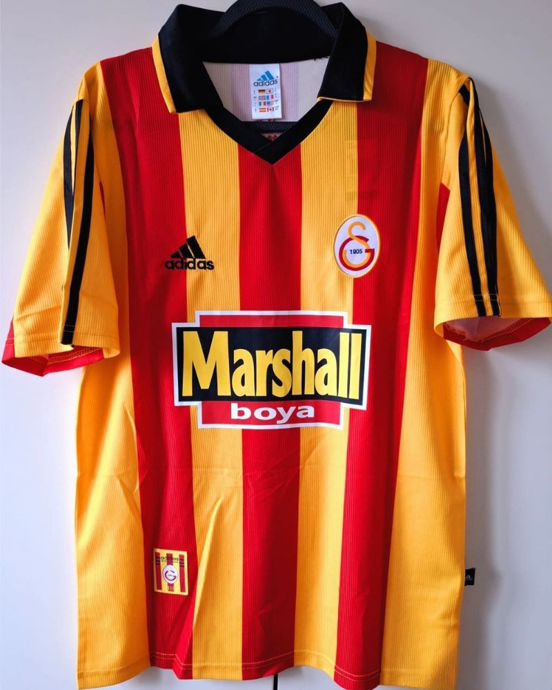 HAKAN THANKSGIVING 1999-00 (Fille) 