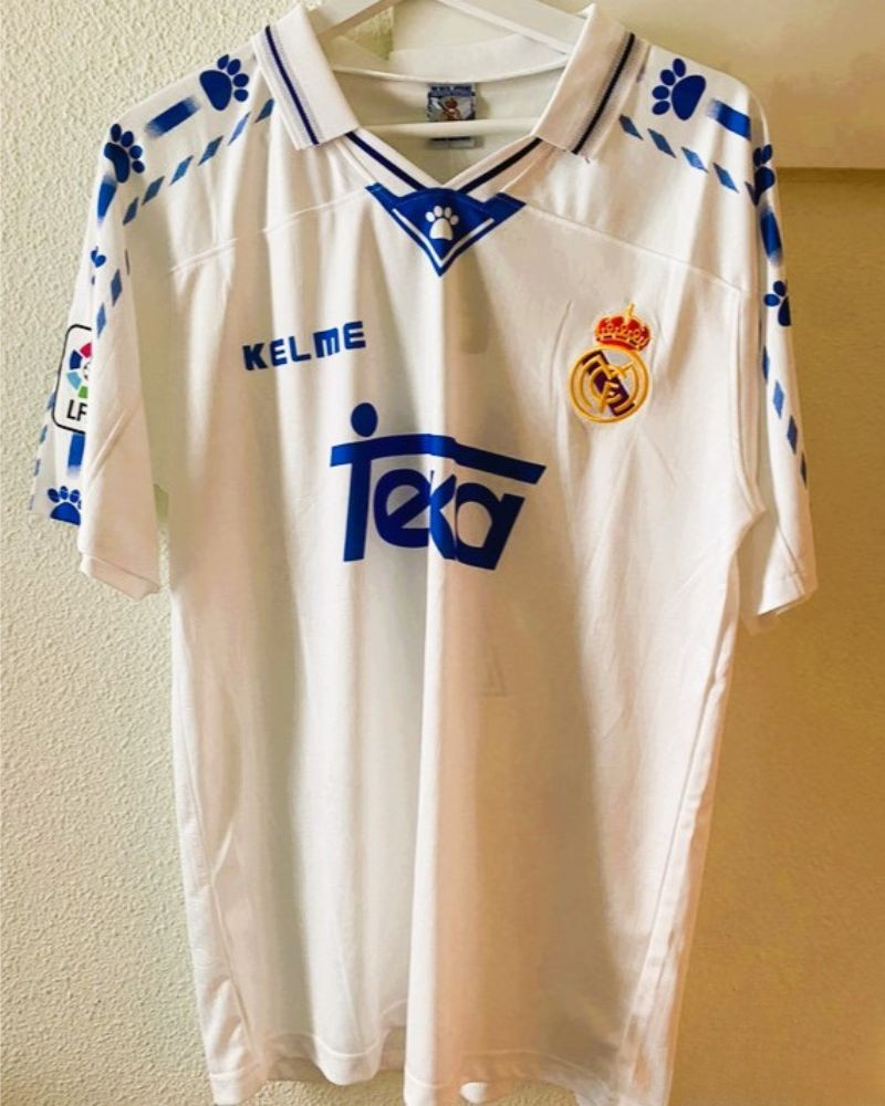 RAUL GONZALEZ BLANCO 1996-97 (Real M)