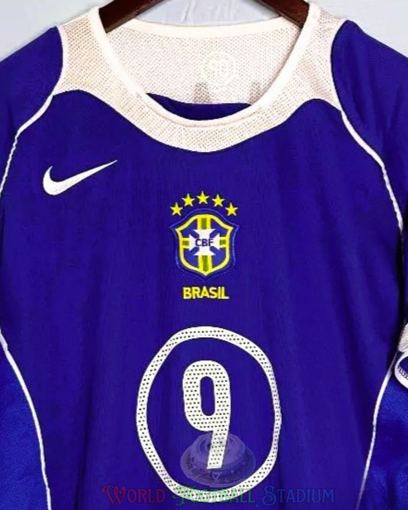 RONALDO 2004-05 (Bra)