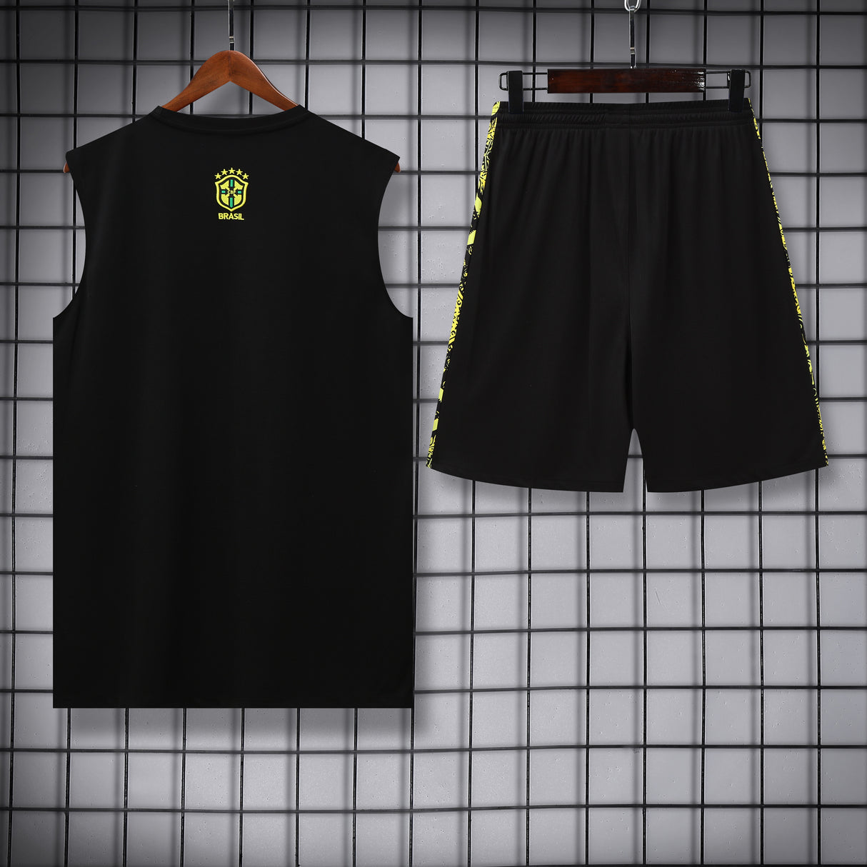 DÉBARDEUR + SHORT ÉDITION SPÉCIALE