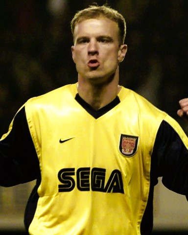 BERGKAMP DENNIS 1999-00 (Ars) 