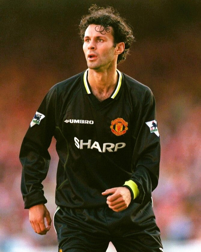 GIGGS RYAN 1998-99 (Manchester United) 