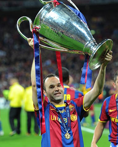 INIESTA ANDRES 2010-11 (Barre) 