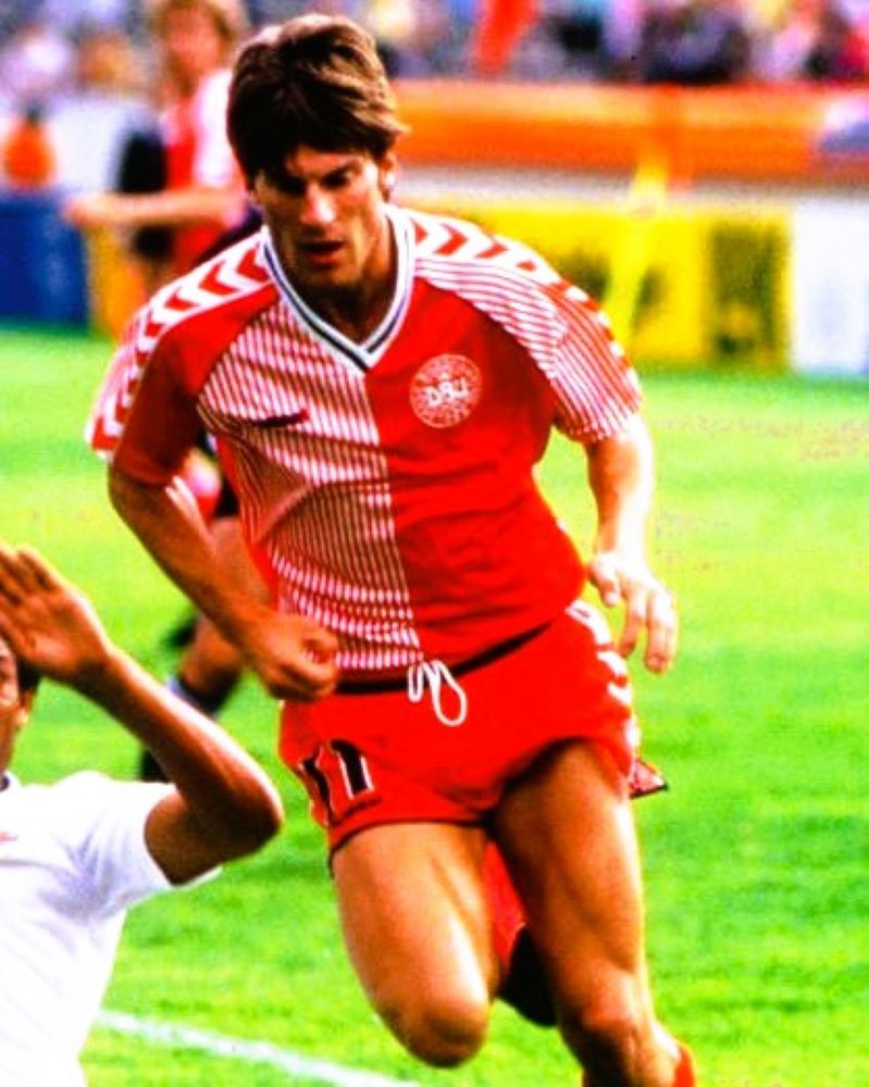 LAUDRUP MICHAEL 1986-87 (Den) 