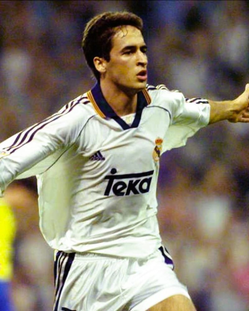 RAÚL GONZALEZ BLANCO 1998-99 (Real M) 