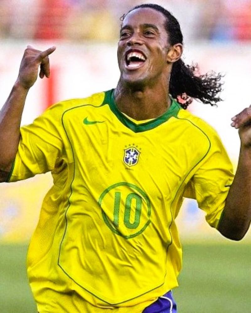 RONALDINHO 2004-05 (BH) 