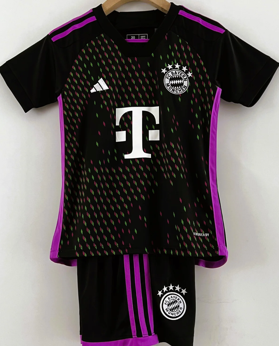 Kit per bambini BAYERN MUNCHEN