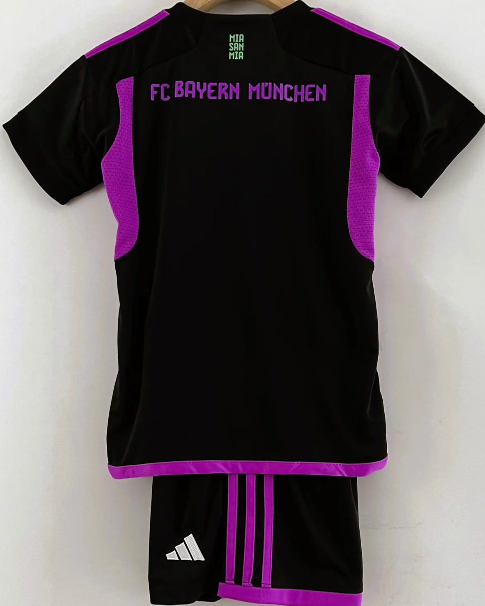 Kit per bambini BAYERN MUNCHEN