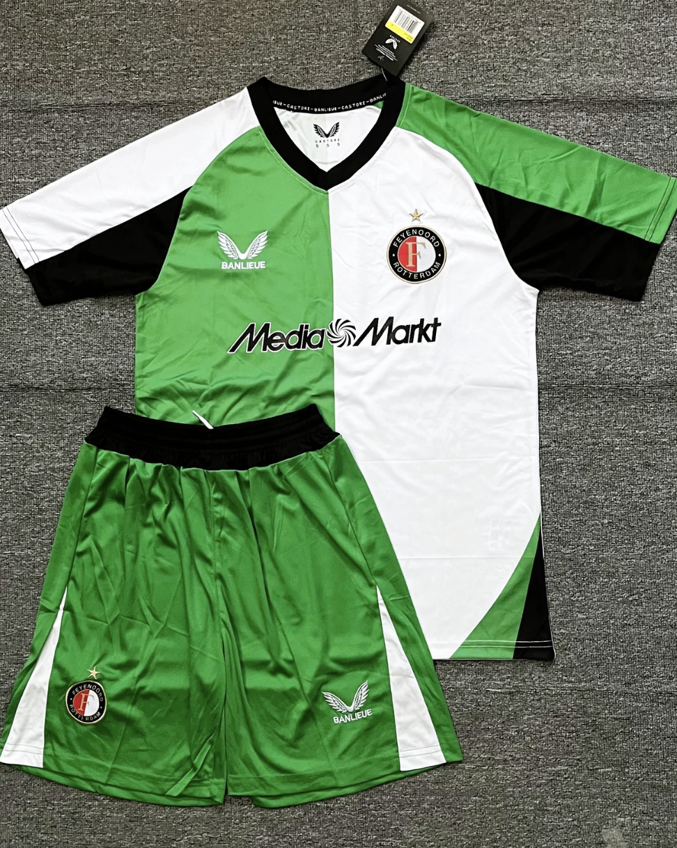 Kit per bambini FEYENOORD