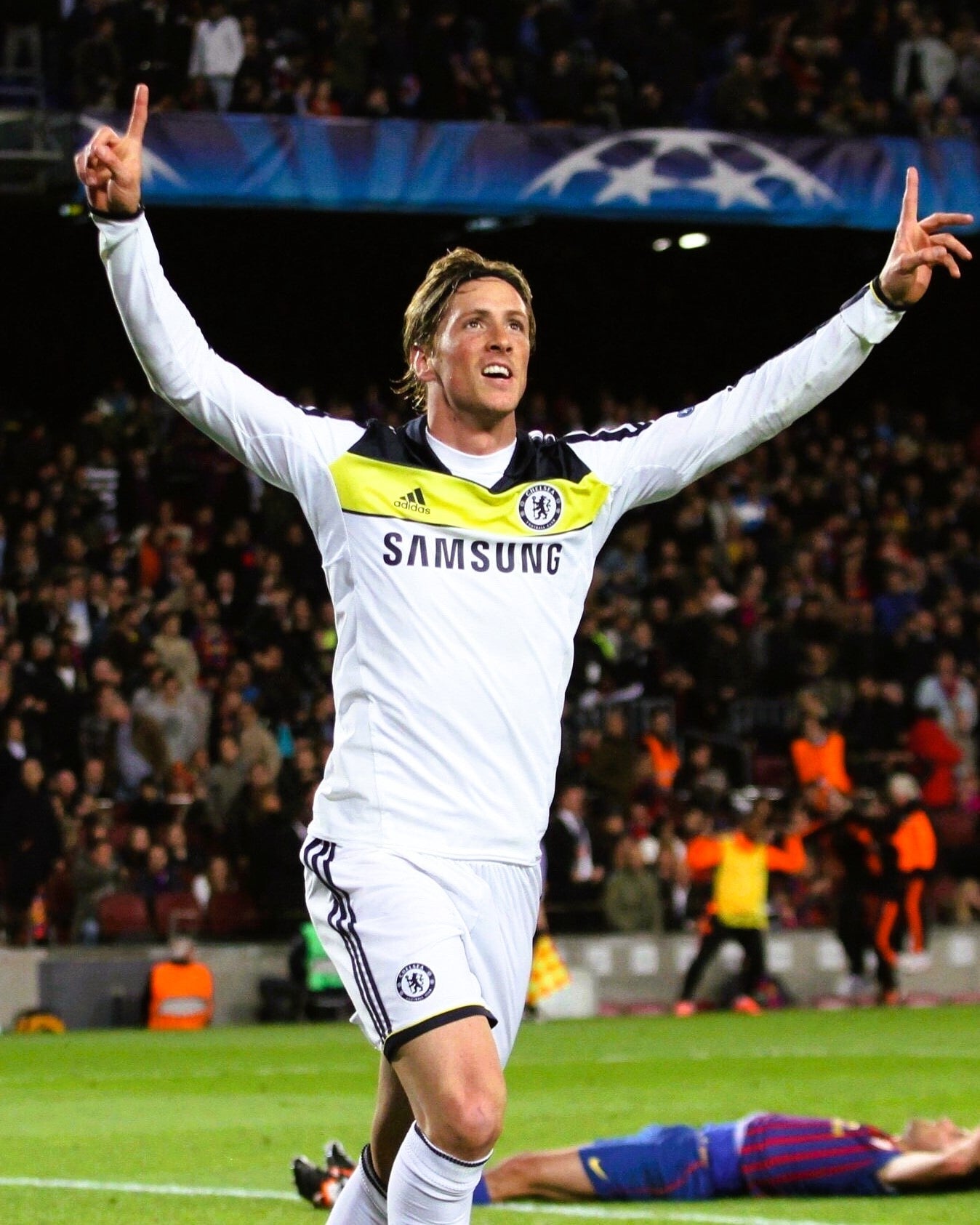 TORRES FERNANDO 2011-12 (Welcher)