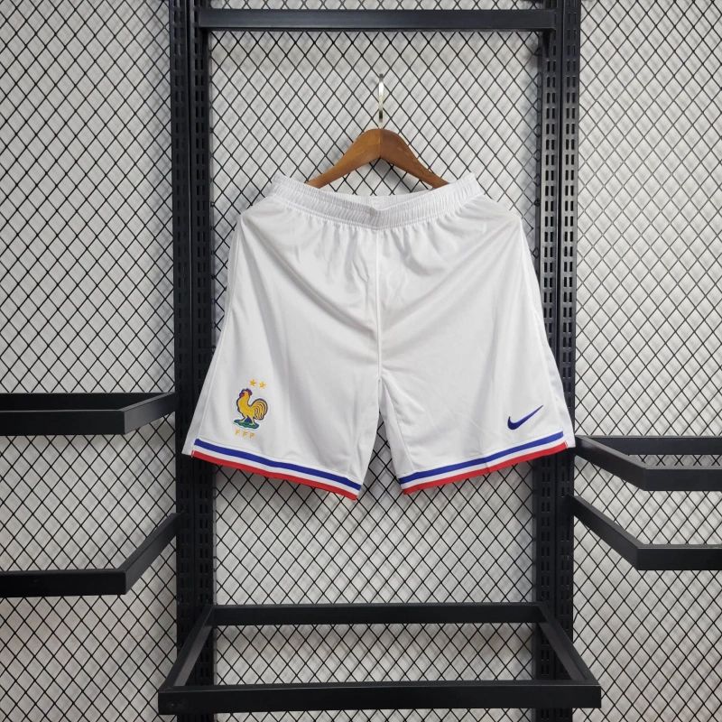 Short domicile France 2024-25