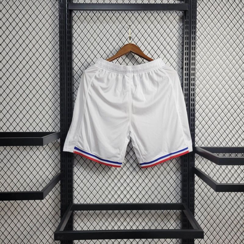 Short domicile France 2024-25