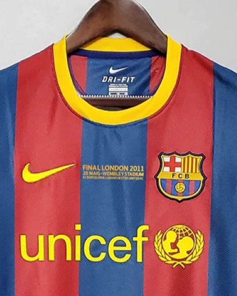 INIESTA ANDRES 2010-11 (Barre) 