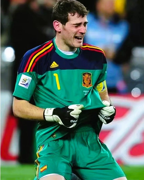 IKER CASILLAS 2010-11 (Spa)