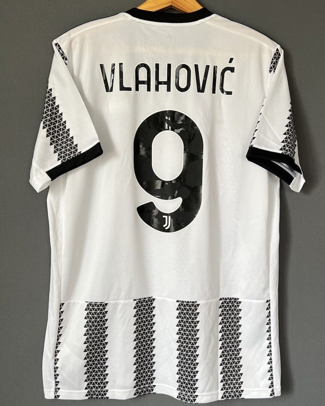 VLAHOVIC DUSAN 2022-23 (Juv)